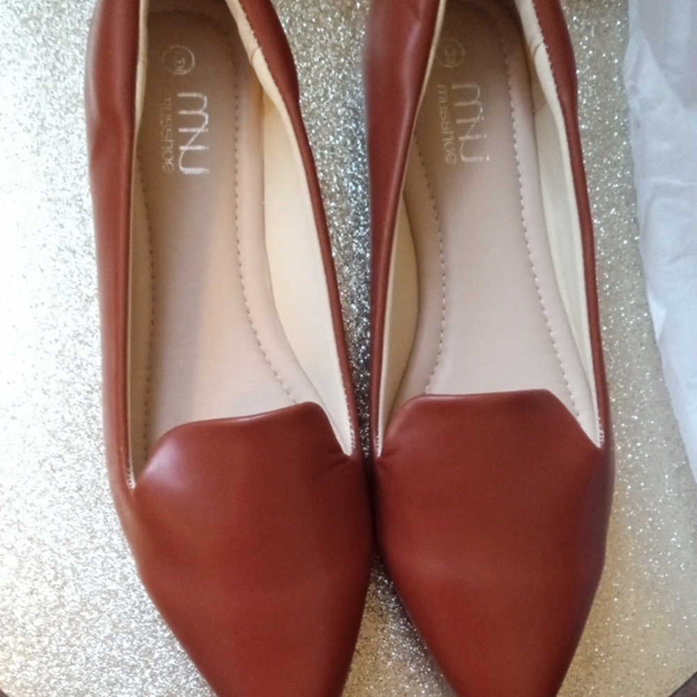 Brand New MUSSHOE Women's Flats